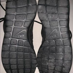 Womens Nike Rosherun Hi Sneakerboot 615968-006